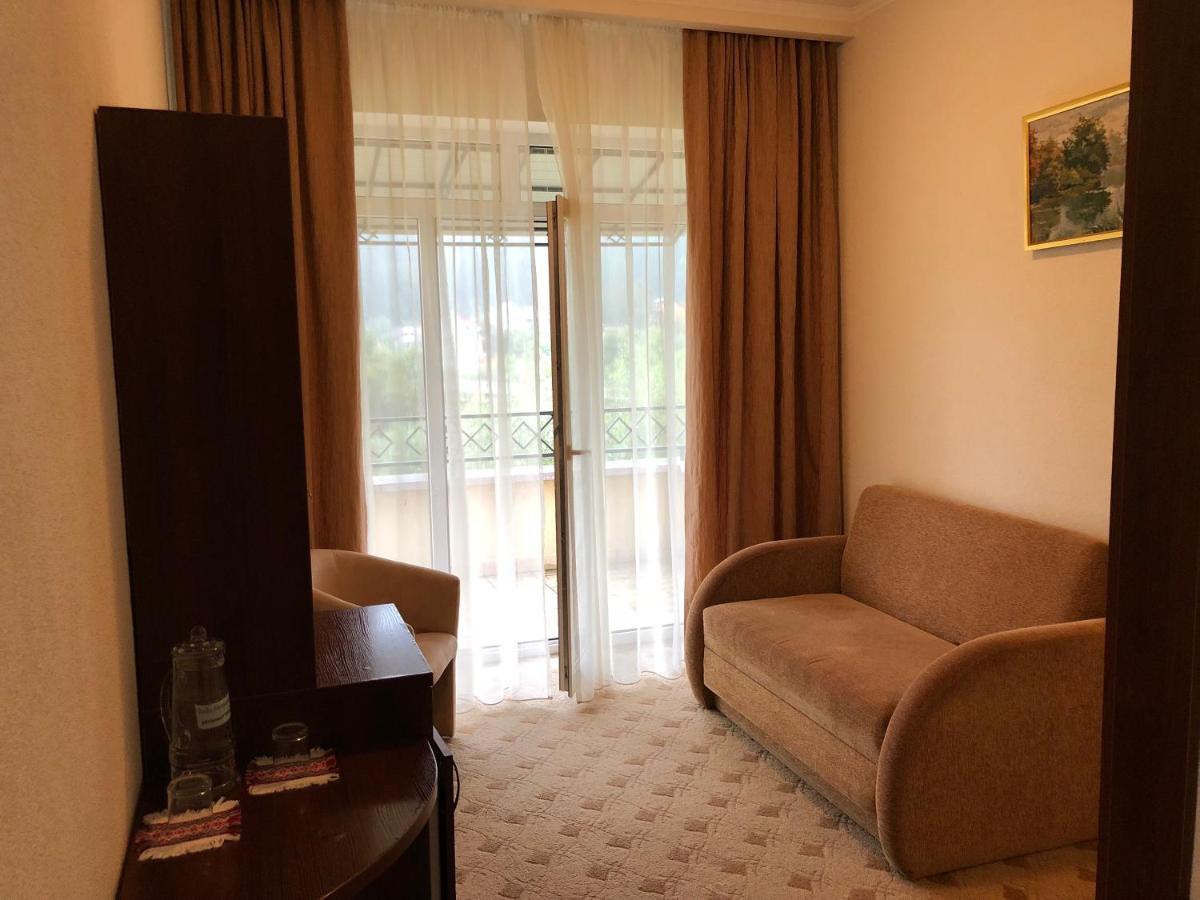 Gerdan Hotel Яремча Экстерьер фото